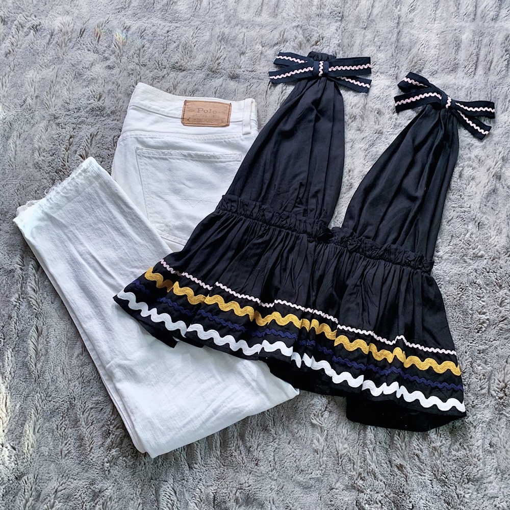 Sleeveless Black Ruffle Halter Top with Ribbon Ties - Unbranded
